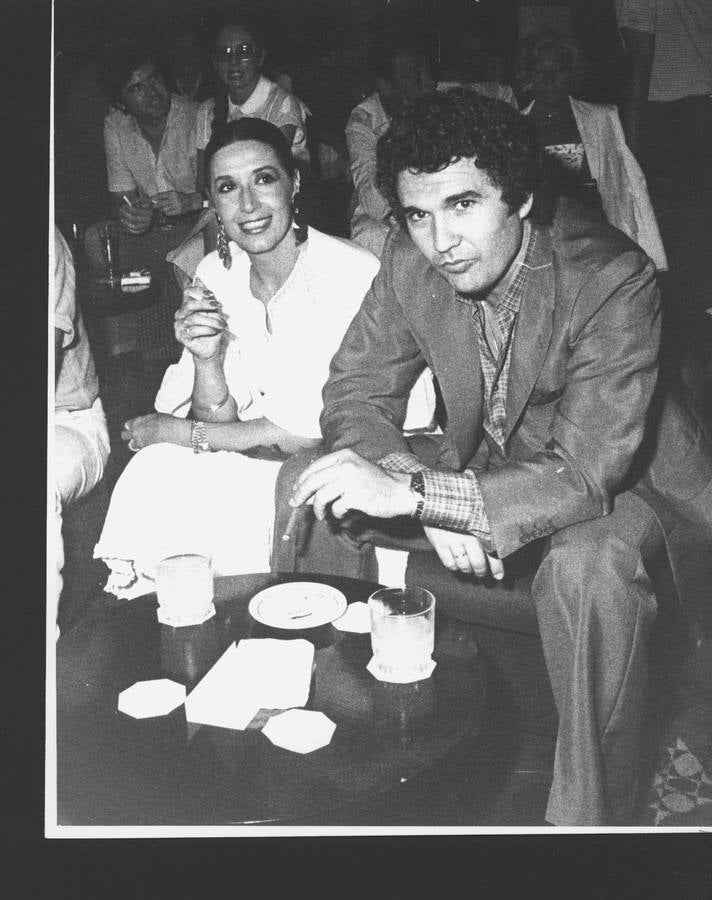 1984. Con su marido Paco Marsó.