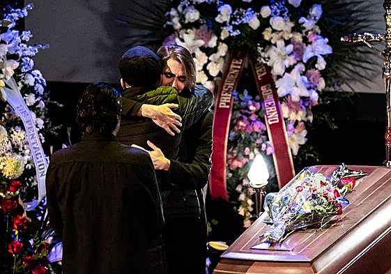 Imágenes de la capilla ardiente de Concha Velasco