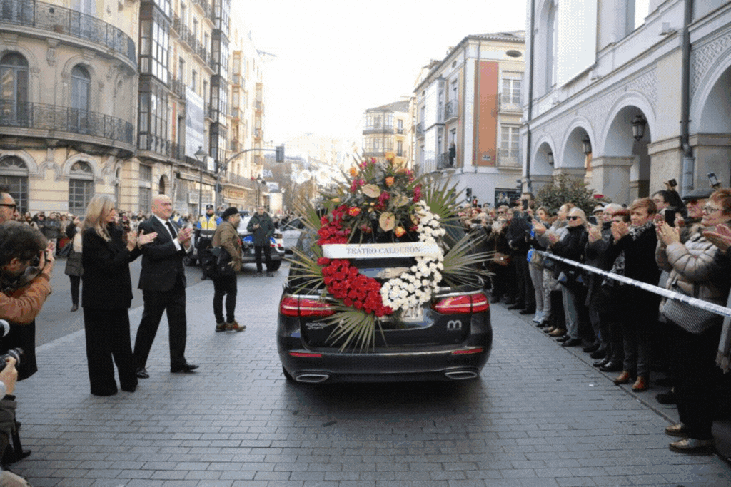 Diferentes imágenes de la jornada de despedida de Concha Velasco en Valladolid.