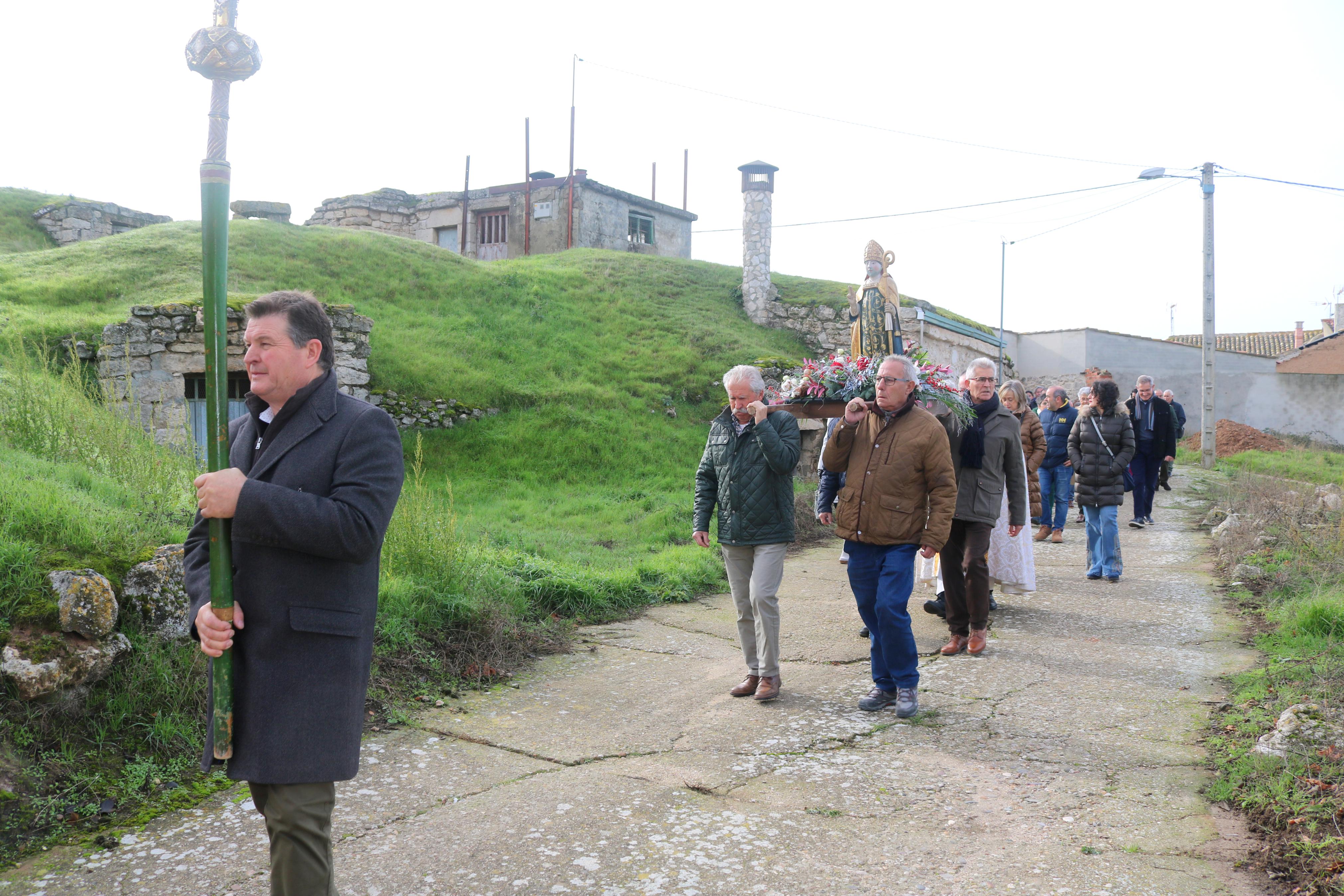 Valdecañas de Cerrato se rinde a San Nicolás de Bari