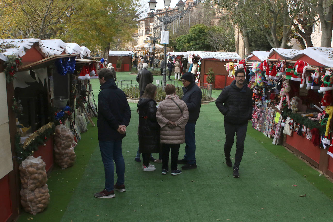 Segovia, llena de turistas durante el primer día del puente