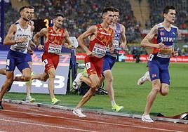 El salmantino Mario García Romo persigue a Jakob Ingebrigtsen en el Europeo de Múnich.