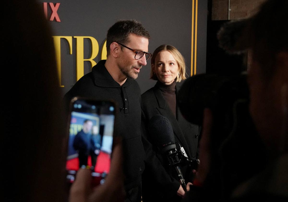 Bradley Cooper y Carey Mulligan en la presentación del filme en Londres.