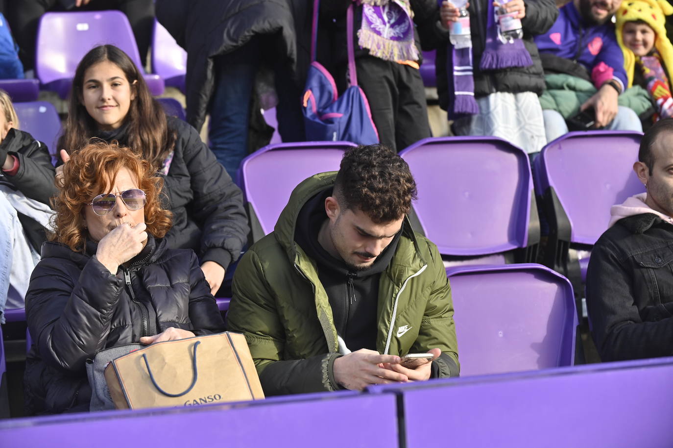 Búscate en las gradas del estadio José Zorrilla (4/4)