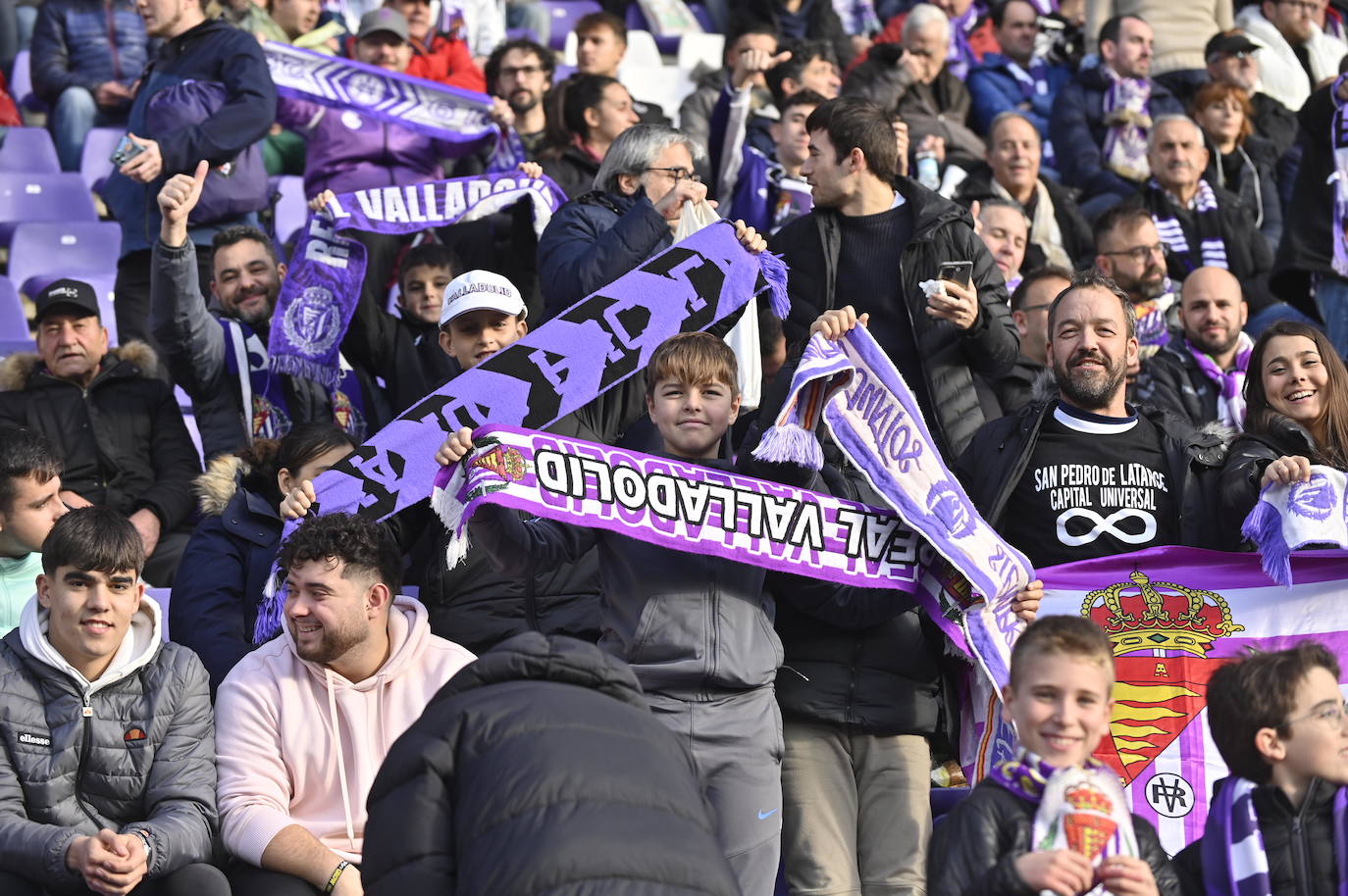 Búscate en las gradas del estadio José Zorrilla (4/4)