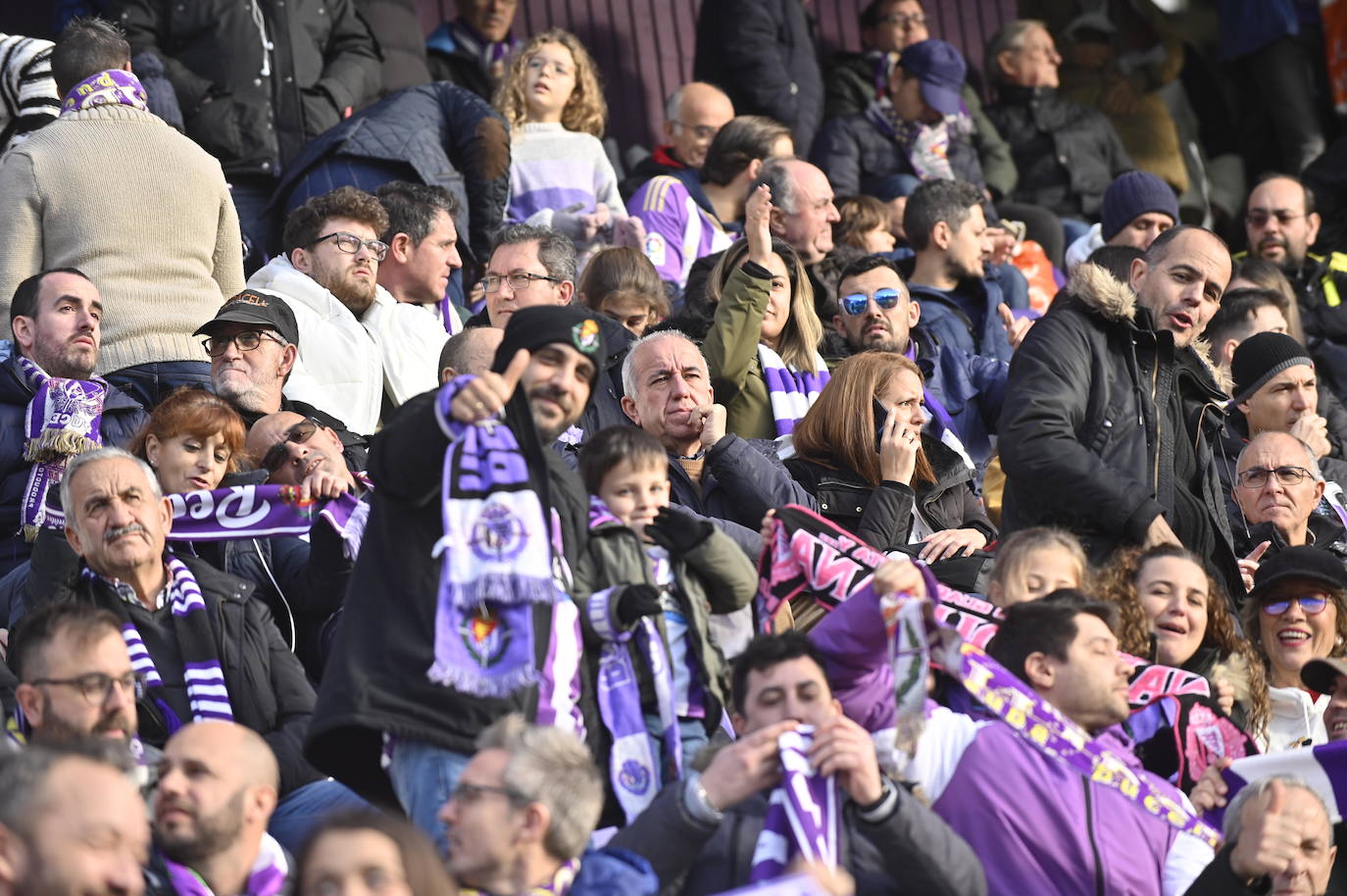 Búscate en las gradas del estadio José Zorrilla (4/4)