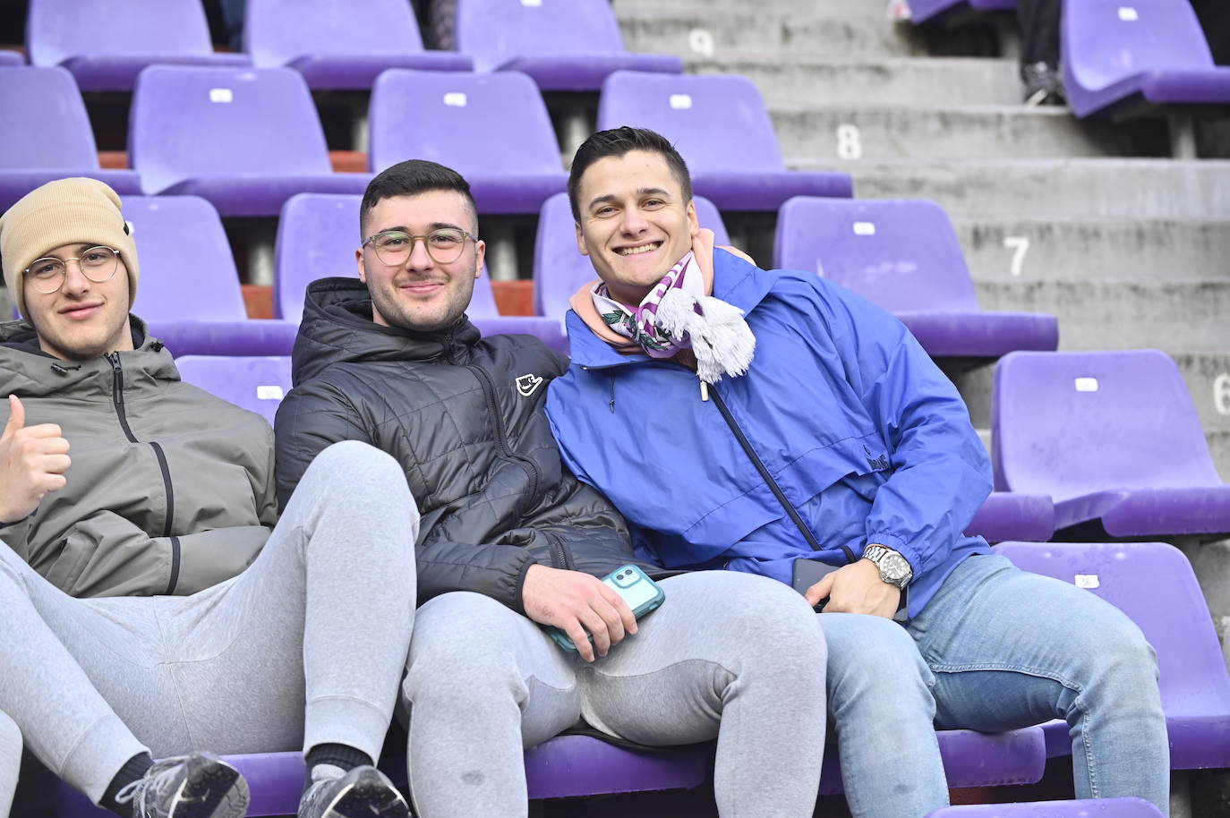 Búscate en las gradas del estadio José Zorrilla (1/4)