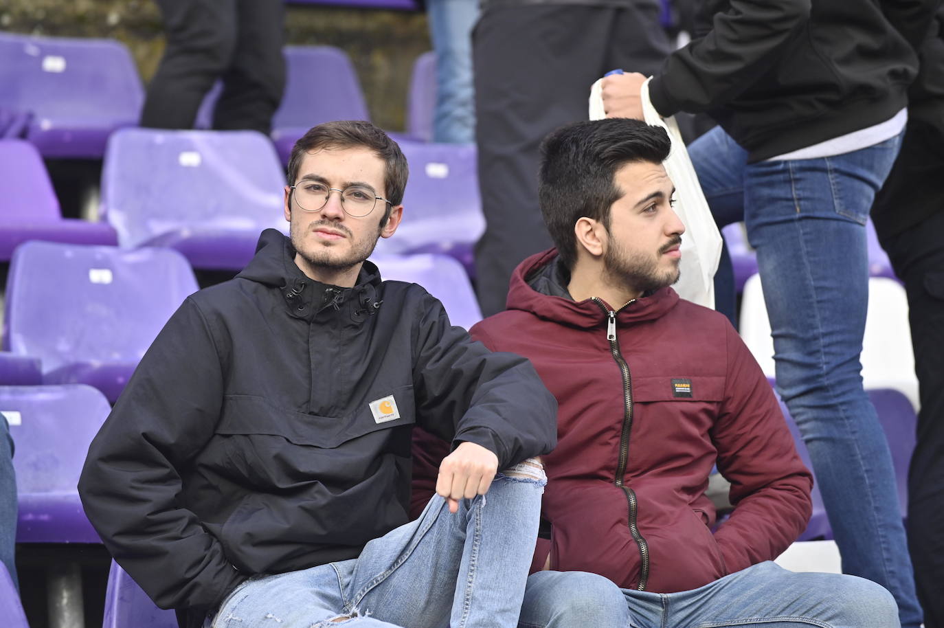 Búscate en las gradas del estadio José Zorrilla (1/4)