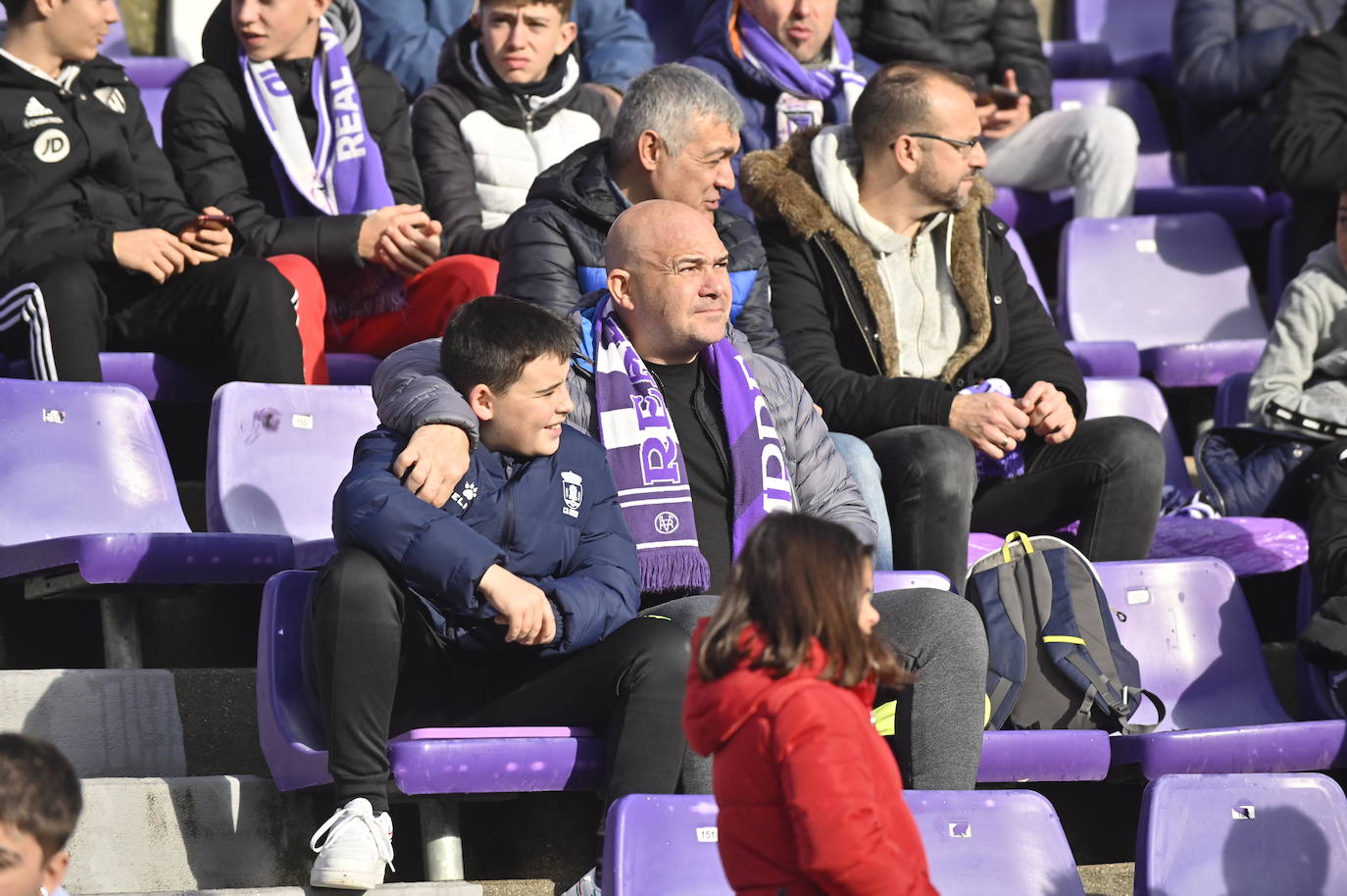 Búscate en las gradas del estadio José Zorrilla (2/4)