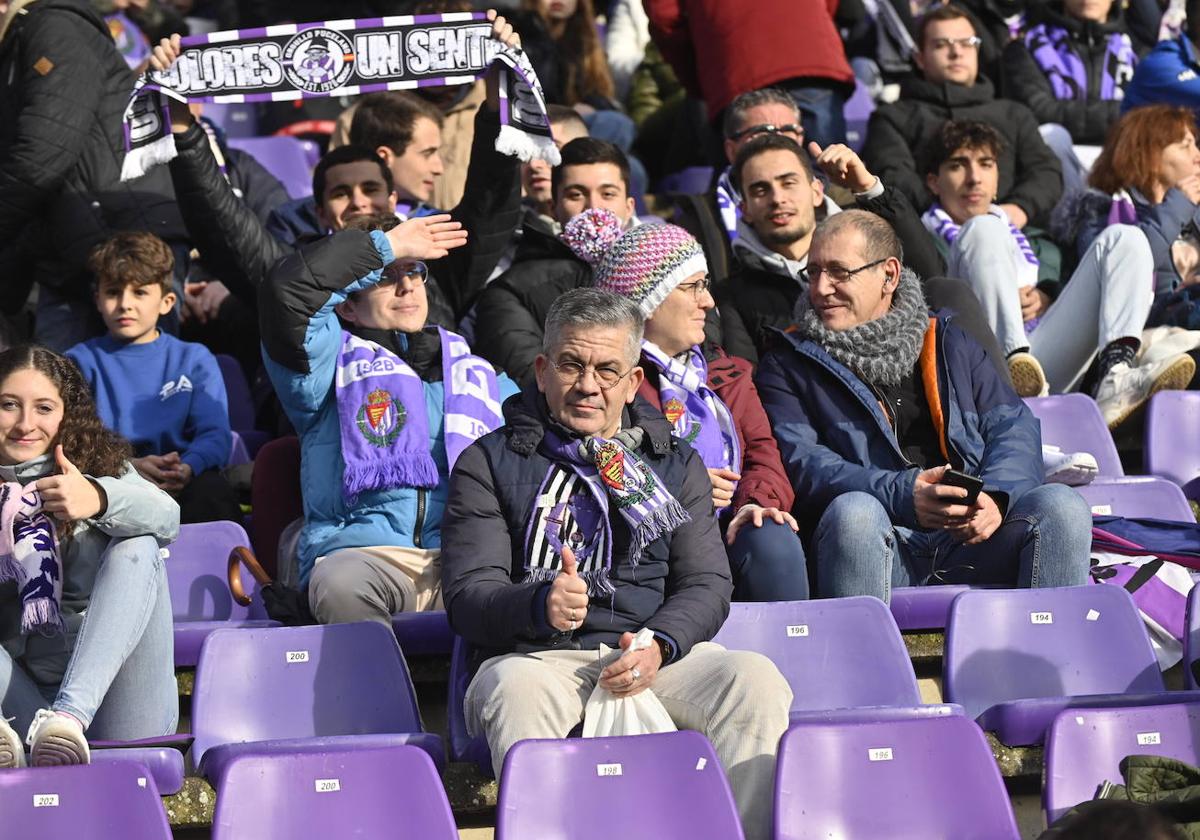 Búscate en las gradas del estadio José Zorrilla (3/4)