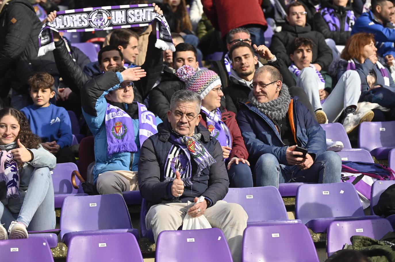 Búscate en las gradas del estadio José Zorrilla (3/4)