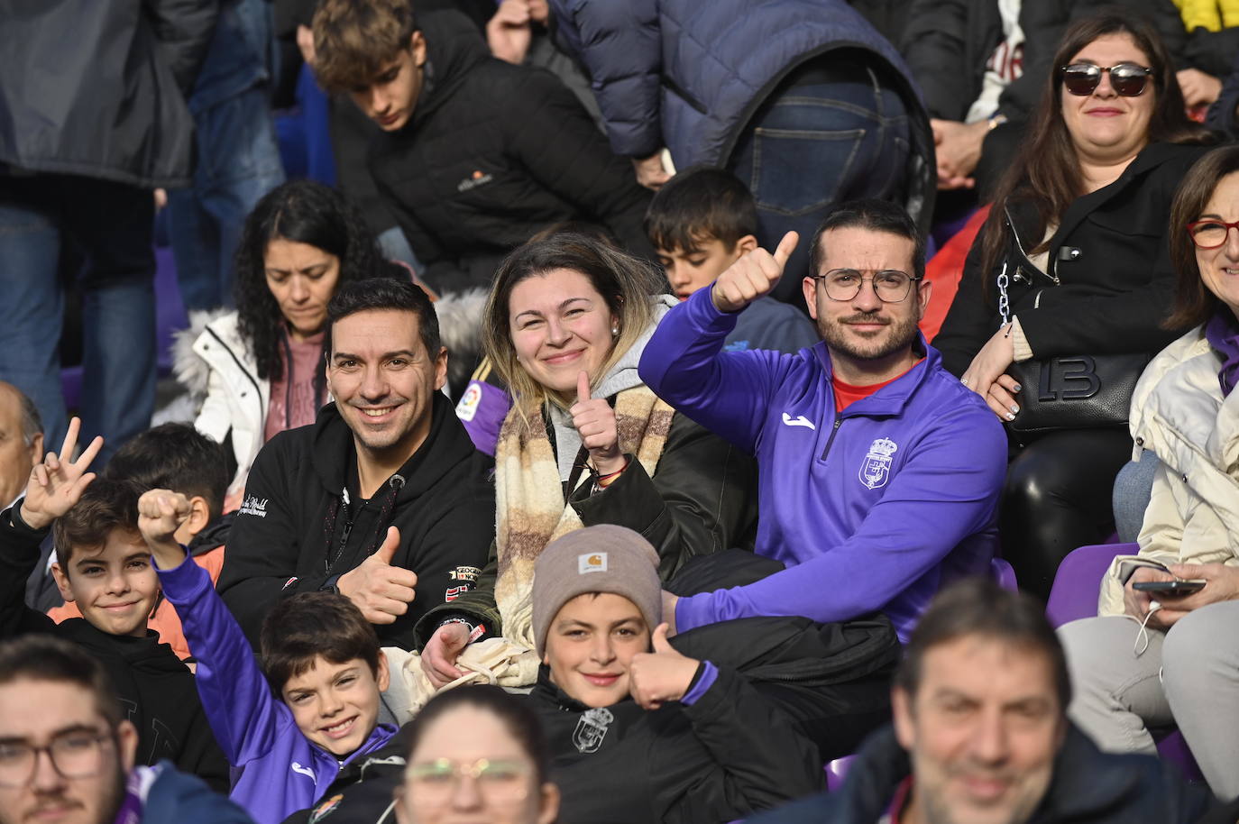 Búscate en las gradas del estadio José Zorrilla (3/4)