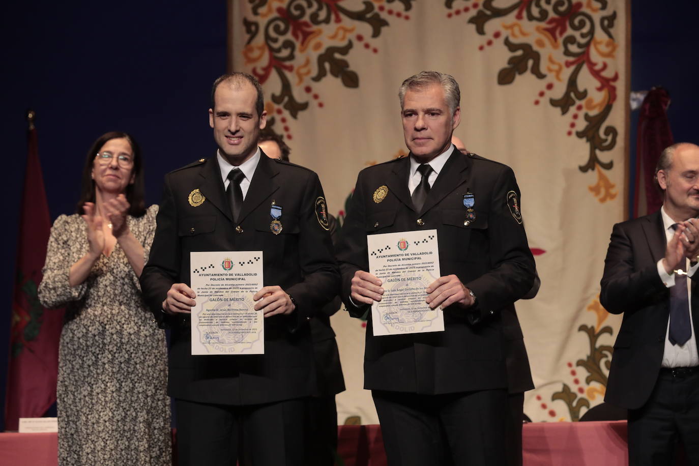Las imágenes del acto por el Día de la Policía Municipal de Valladolid (1/2)