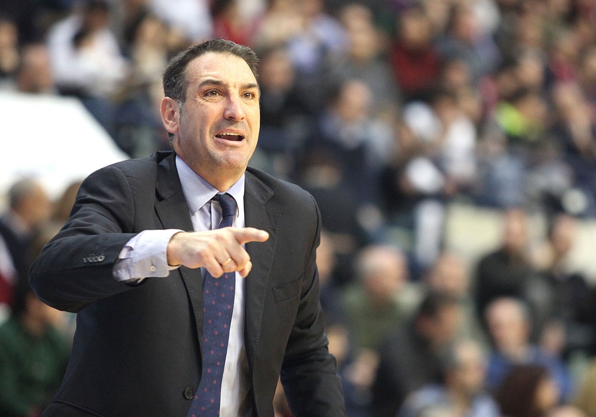 Luis Guil en un partido de su etapa en CB UCAM Murcia.