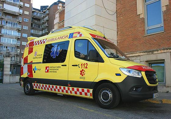 Un joven herido tras chocar un camión contra su furgoneta averiada en Soria