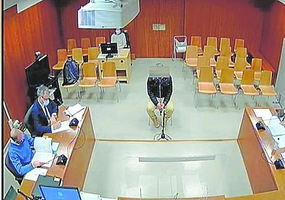 Primera declaración en sede judicial como investigado de Óscar S. el 25 de abril de 2022.