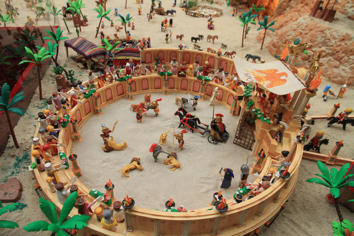 El belén hecho con más de 7.000 playmobil, en imágenes