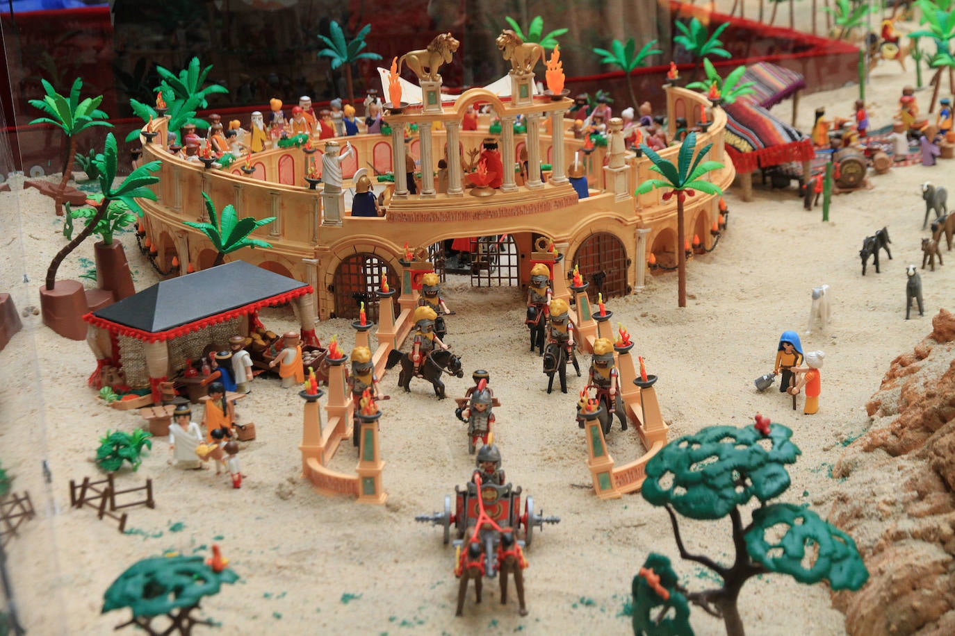 El belén hecho con más de 7.000 playmobil, en imágenes