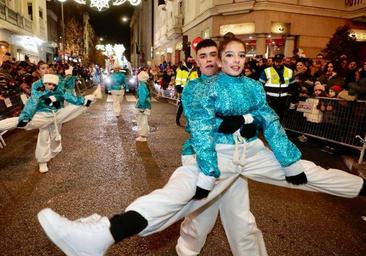 Papá Noel recoge miles de deseos en las calles de Valladolid