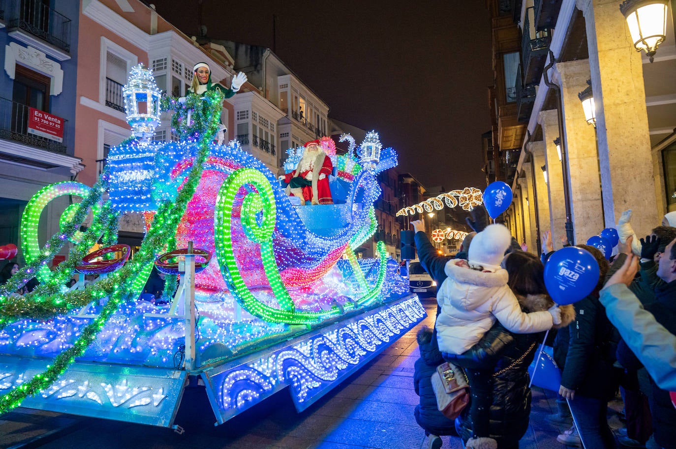 Papá Noel llena las calles de Palencia
