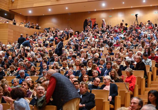 El abarrotado auditorio disfrutó a lo grande de este gran concierto