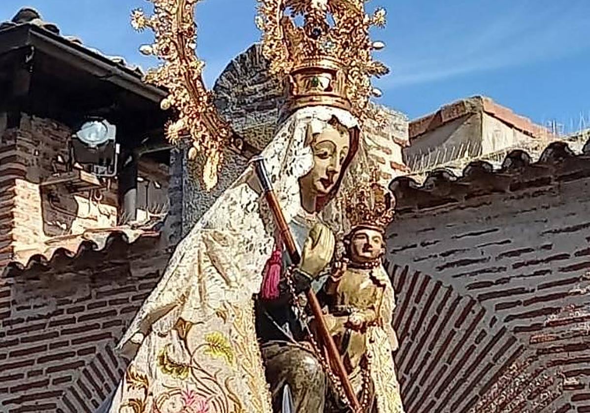 Imagen de la Virgen de la Soterraña.