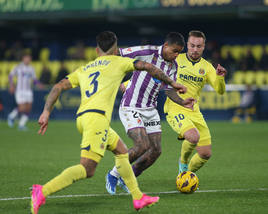 Las imágenes del partido Villarreal B - Real Valladolid