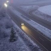 La niebla complica la circulación en veinte carreteras de Castilla y León