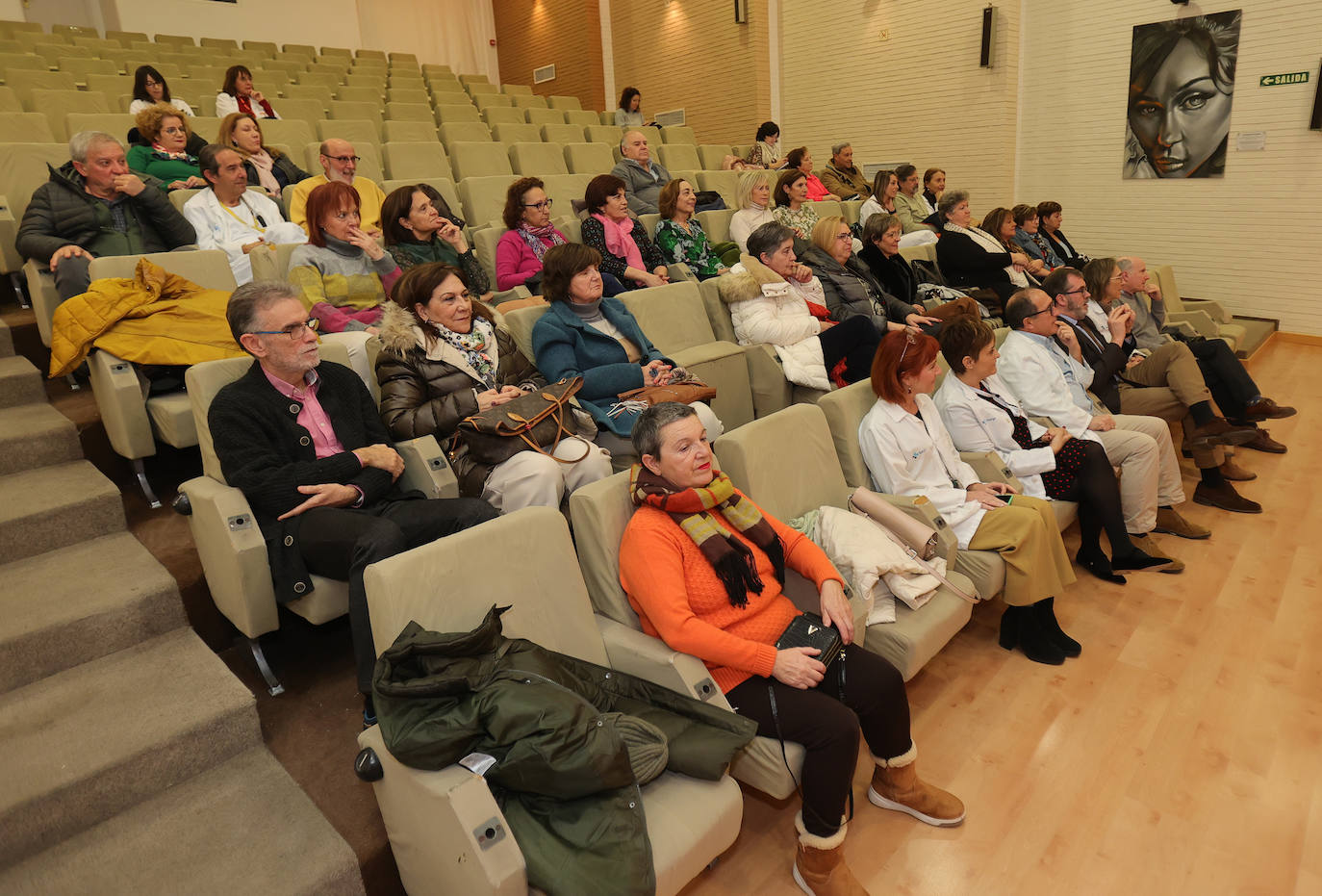 Un homenaje en el Hospital Río Carrión a 55 profesionales