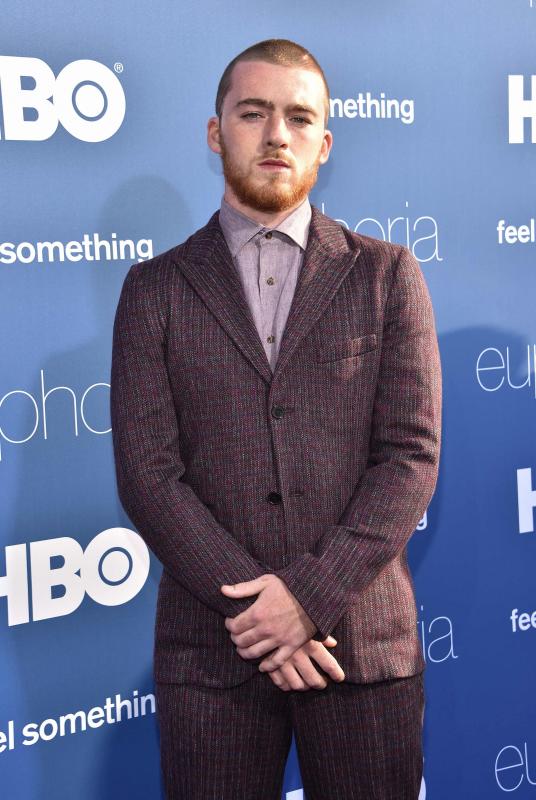 Angus Cloud, actor conocido principalmente por haber interpretado al personaje de Fezco en la serie Euphoria, murió con 25 años el 31 de julio por una sobredosis accidental.