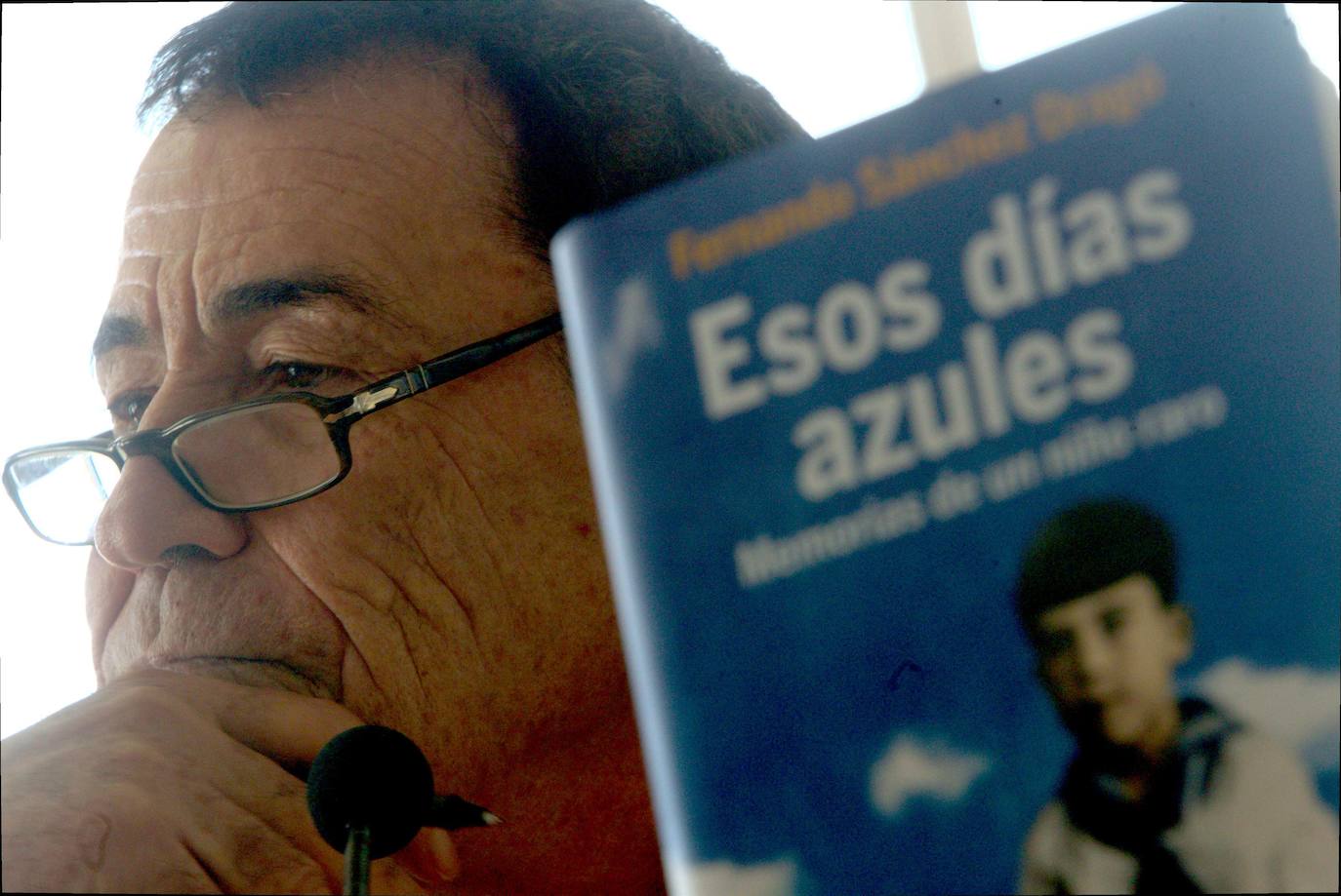 Fernando Sánchez Dragó, escritor y periodista español, murió el 10 de abril a sus 86 años a causa de un infarto.