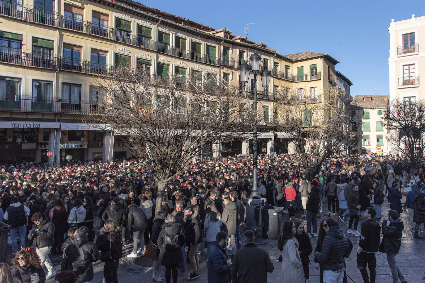 Tardebuena multitudinaria y sin incidencias (2 de 2)