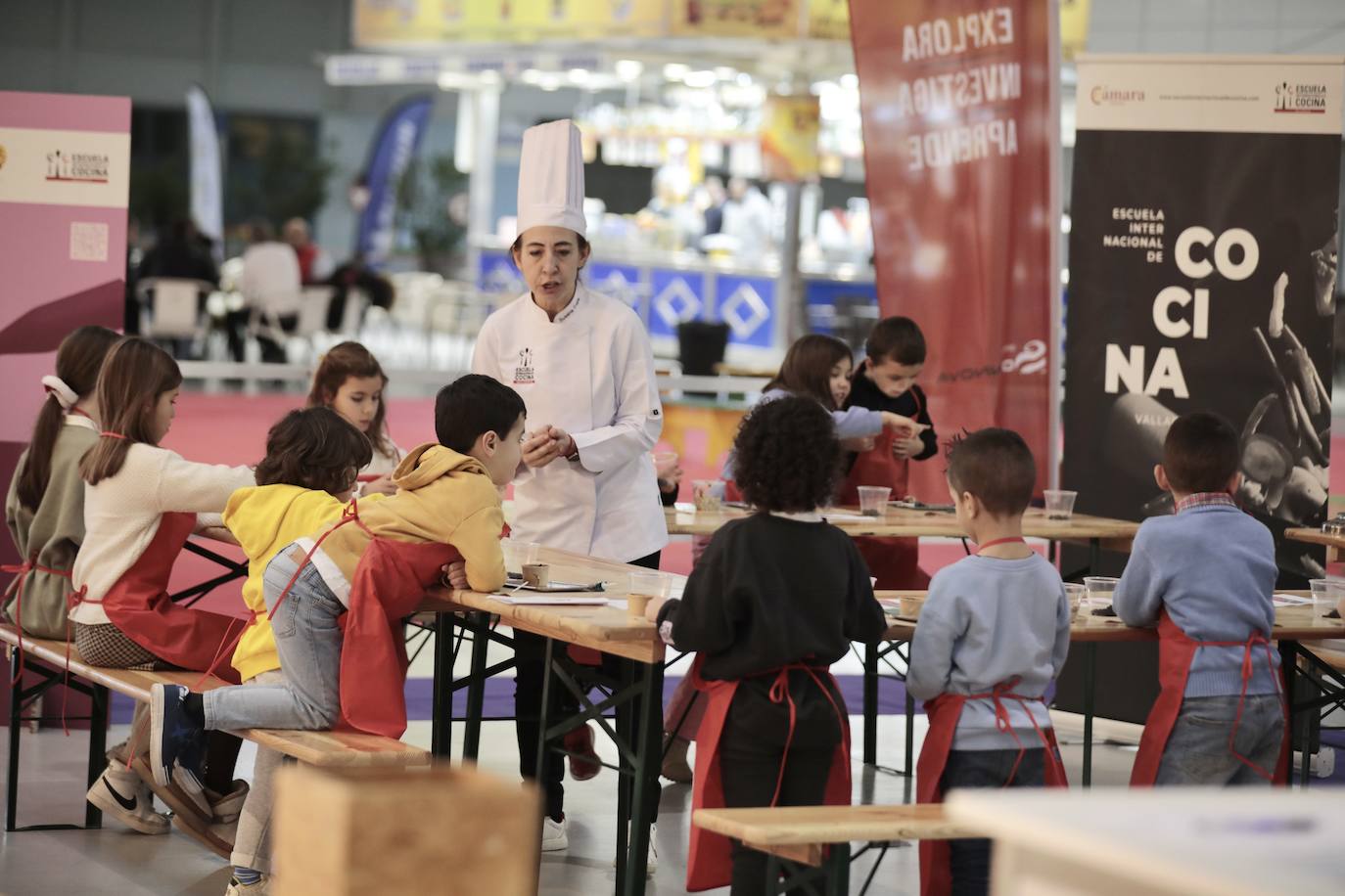 El ambiente de la Feria Navival, en imágenes