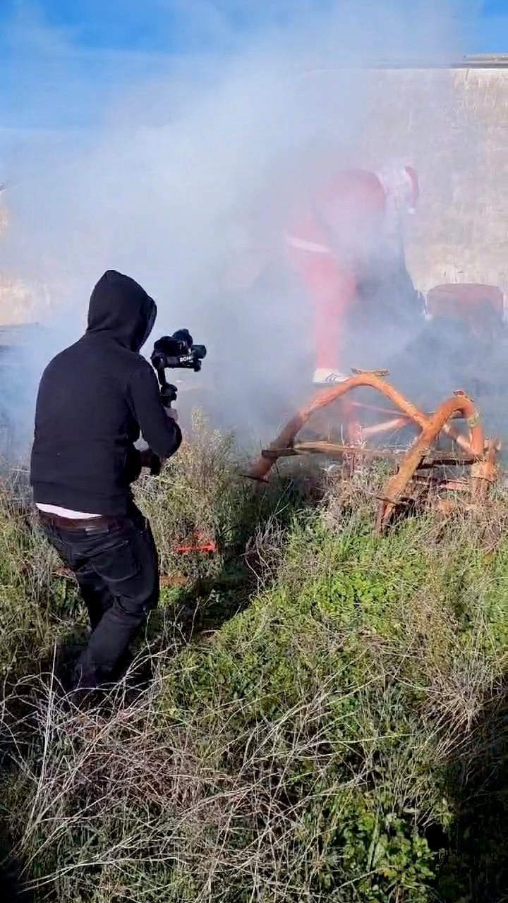 Herrera de Valdecañas arregla el trineo de Papá Noel