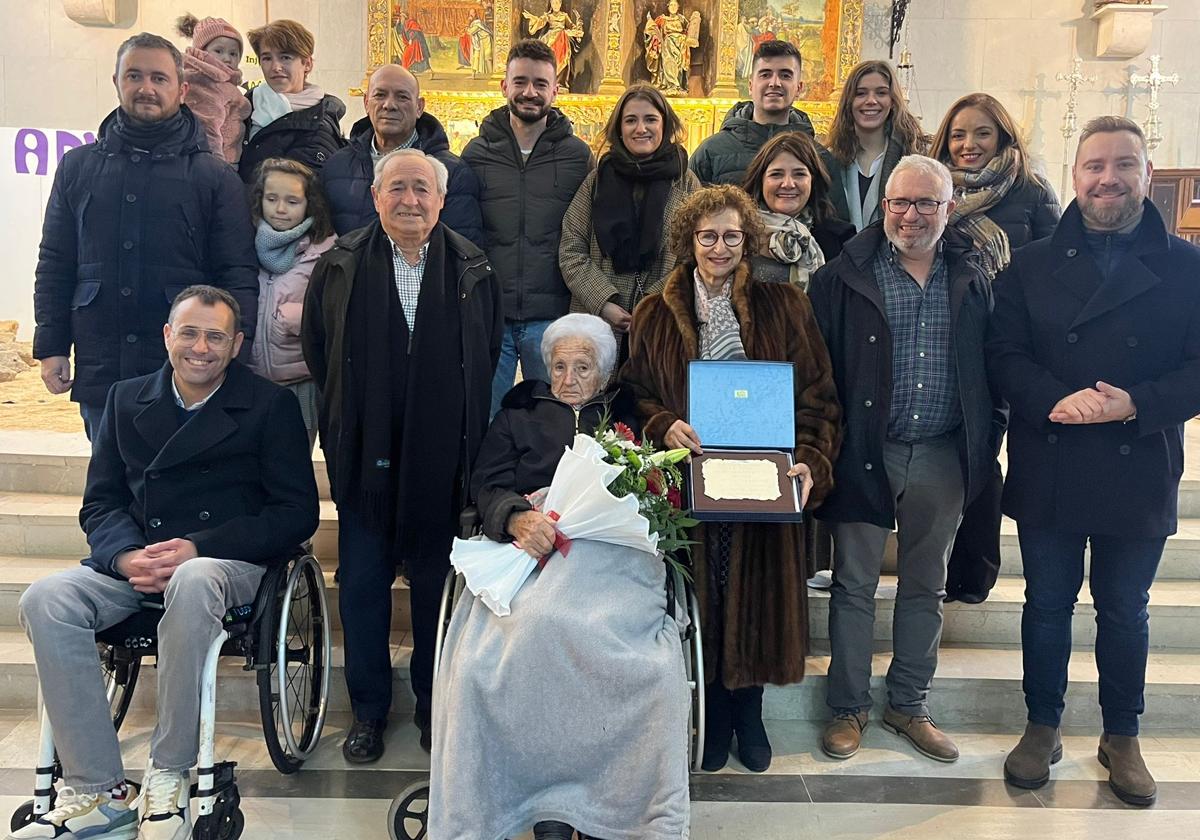 Cinco días de celebración por los cien años de Tomasa Crespo