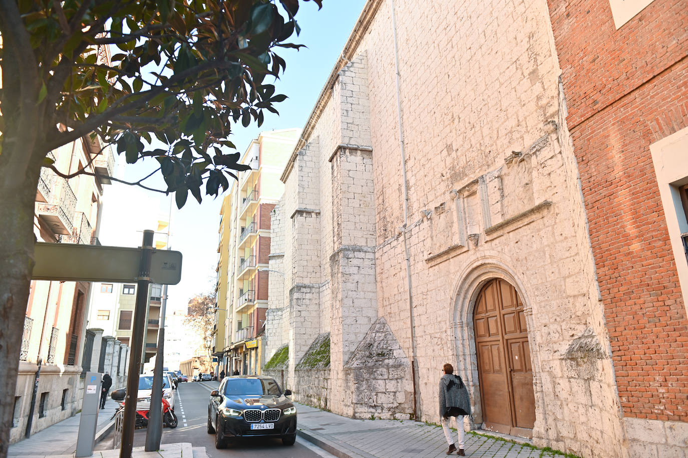 La noble historia de la calle San Ignacio, en imágenes