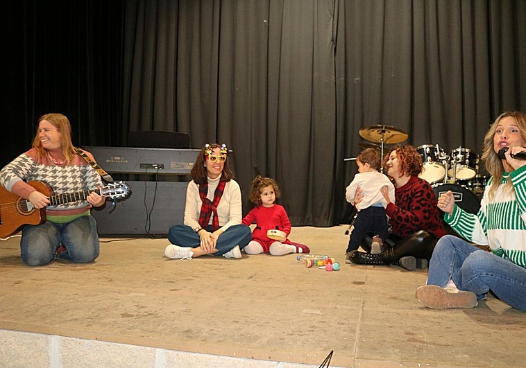 Baltanás disfruta de las melodías navideñas de los alumnos de la Escuela de Música