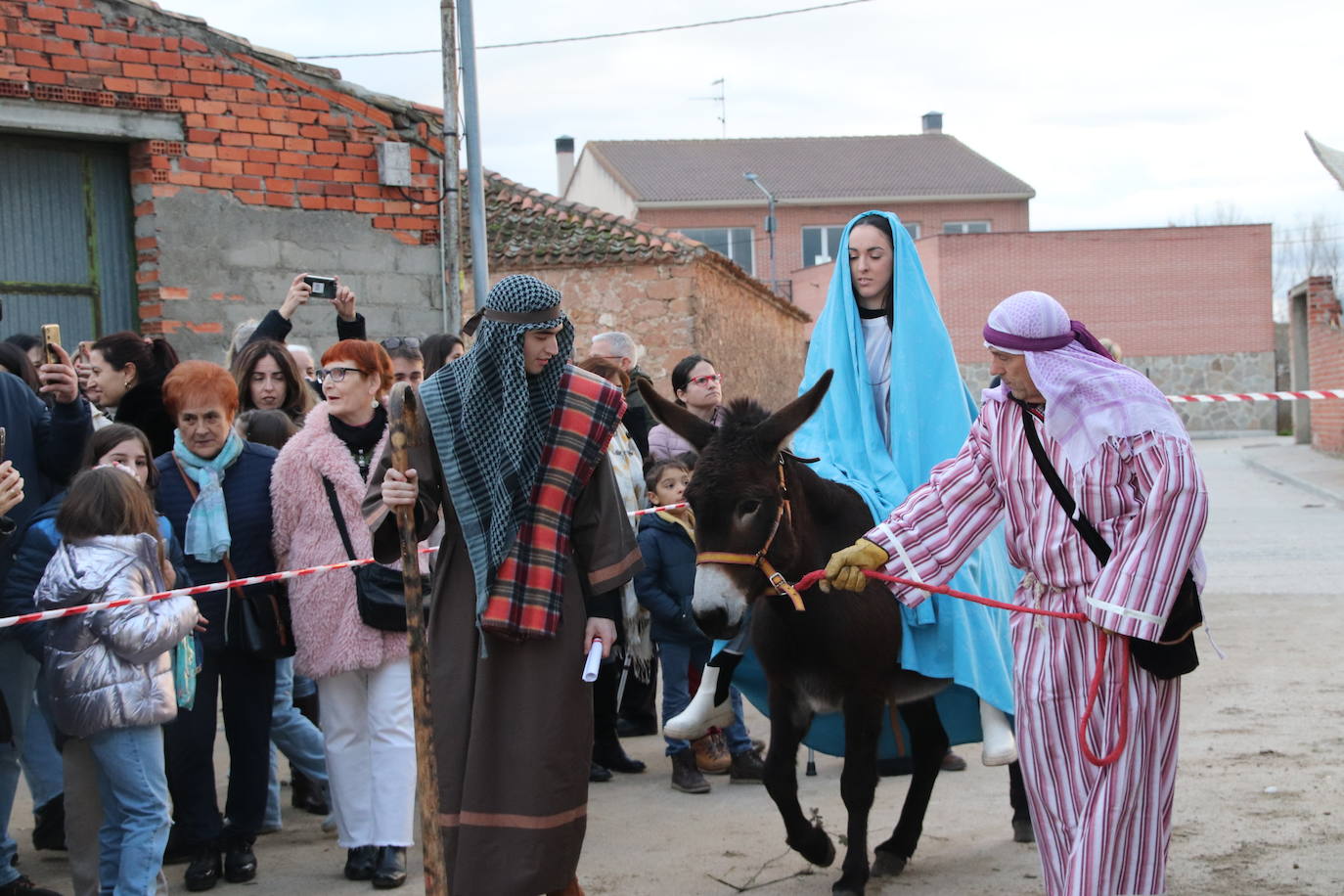 El belén viviente de Zarzuela del Pinar, en imágenes