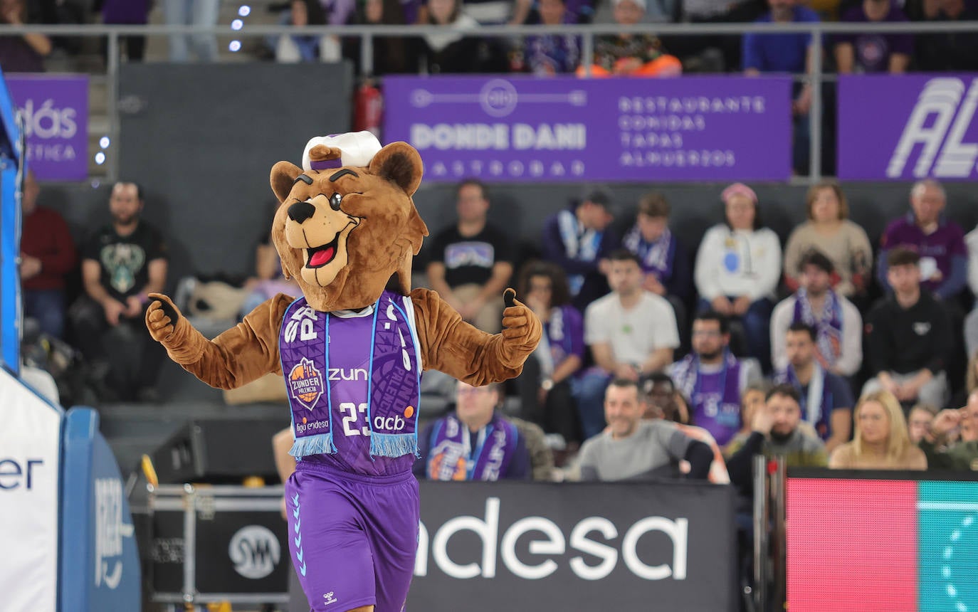 Búscate en el Pabellón en el Zunder Palencia-Bilbao Basket