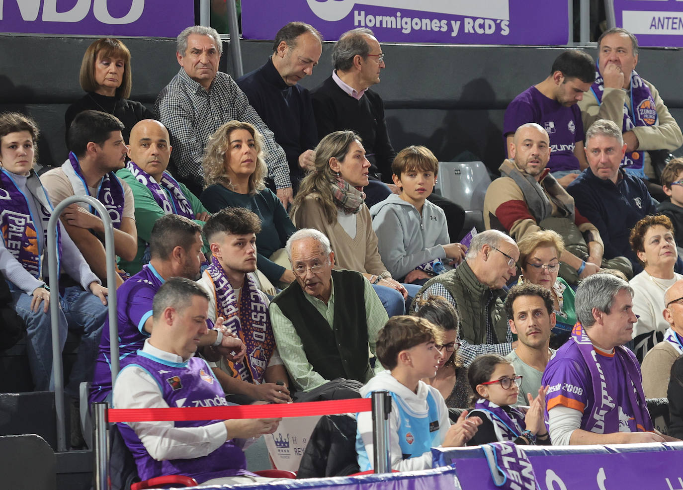 Búscate en el Pabellón en el Zunder Palencia-Bilbao Basket