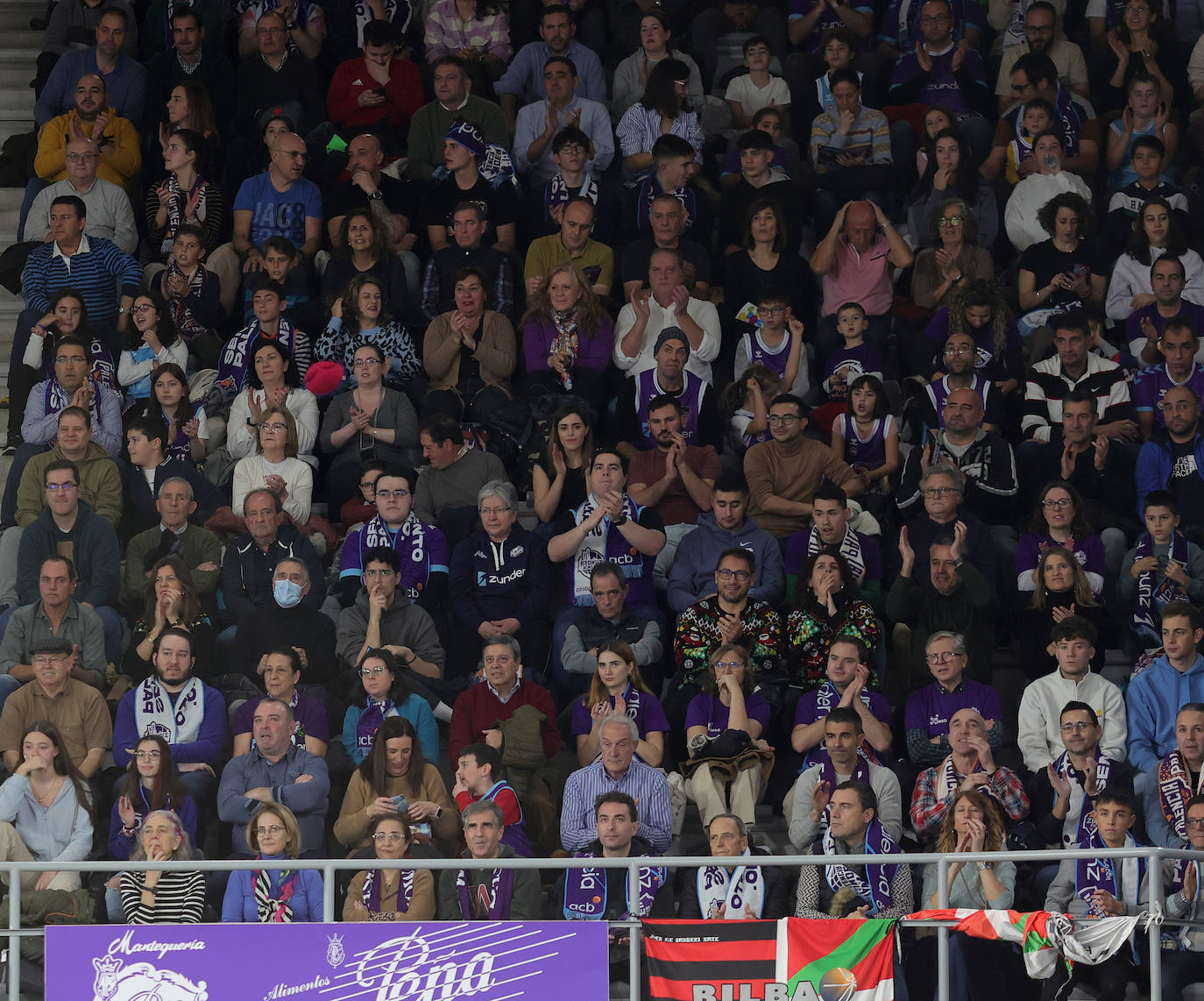 Búscate en el Pabellón en el Zunder Palencia-Bilbao Basket