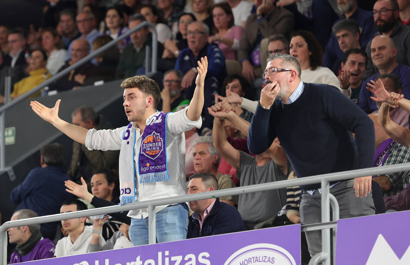 Búscate en el Pabellón en el Zunder Palencia-Bilbao Basket