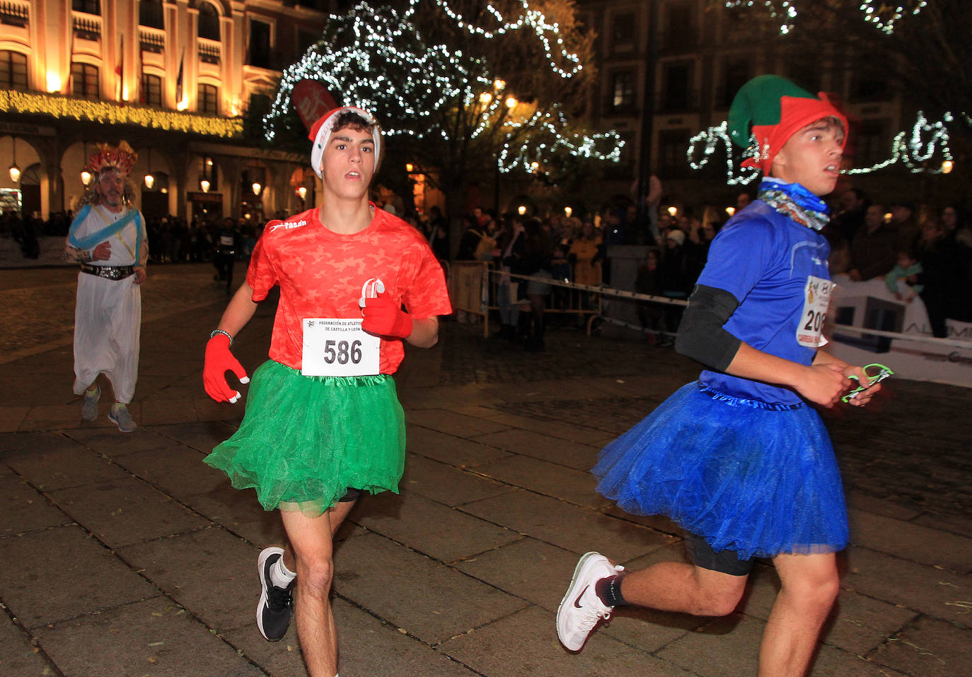 La Carrera de Fin de Año de Segovia, en imágenes