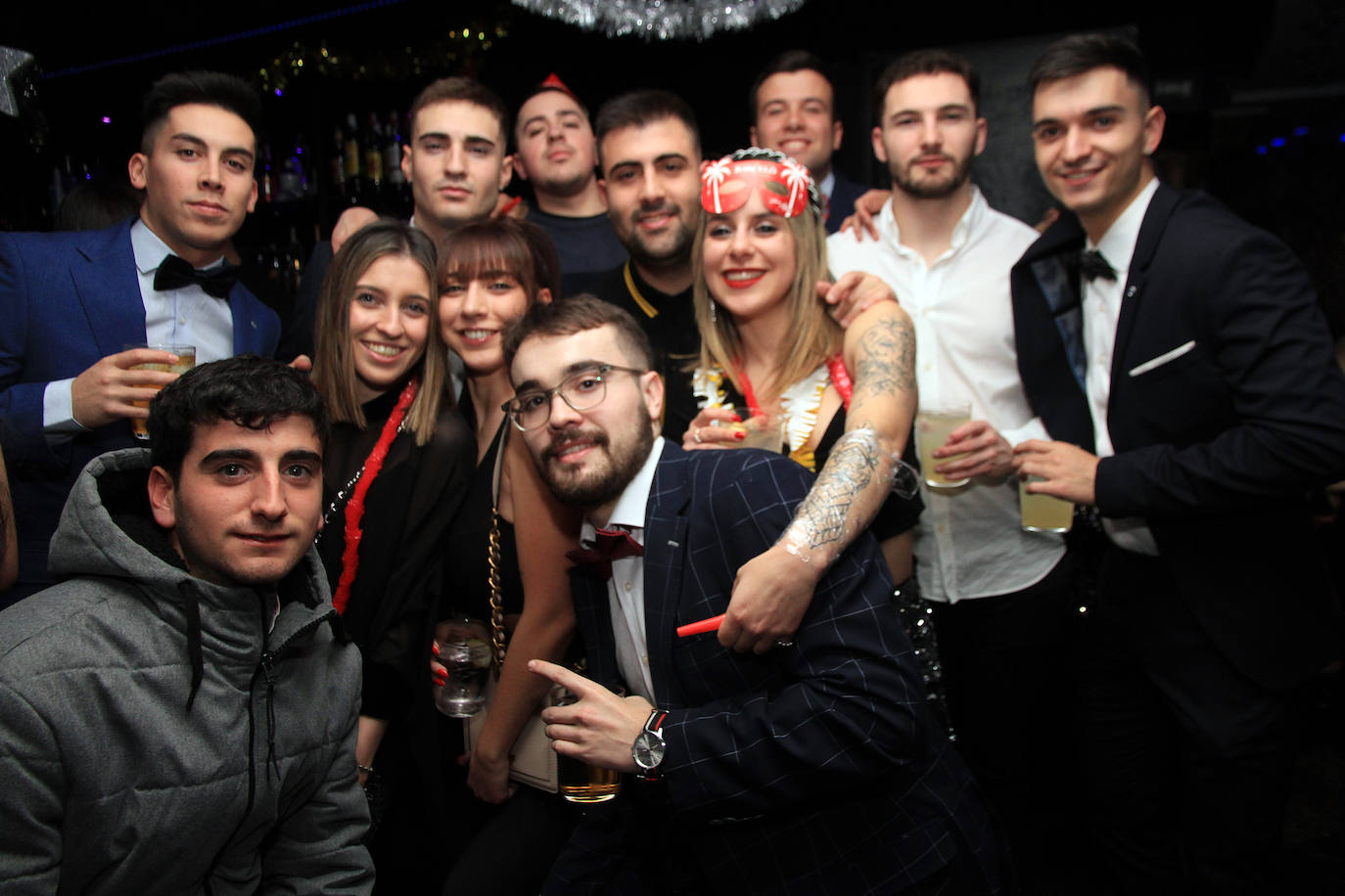 Fotos: La tranquilidad y la fiesta reinan en la Nochevieja segoviana 1 de 2)