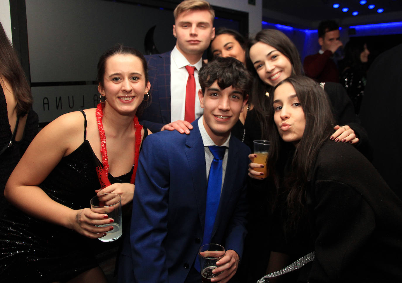 Fotos: La tranquilidad y la fiesta reinan en la Nochevieja segoviana 1 de 2)