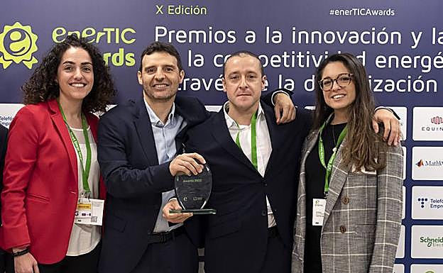 Miembros del equipo directivo de Capital Energy.