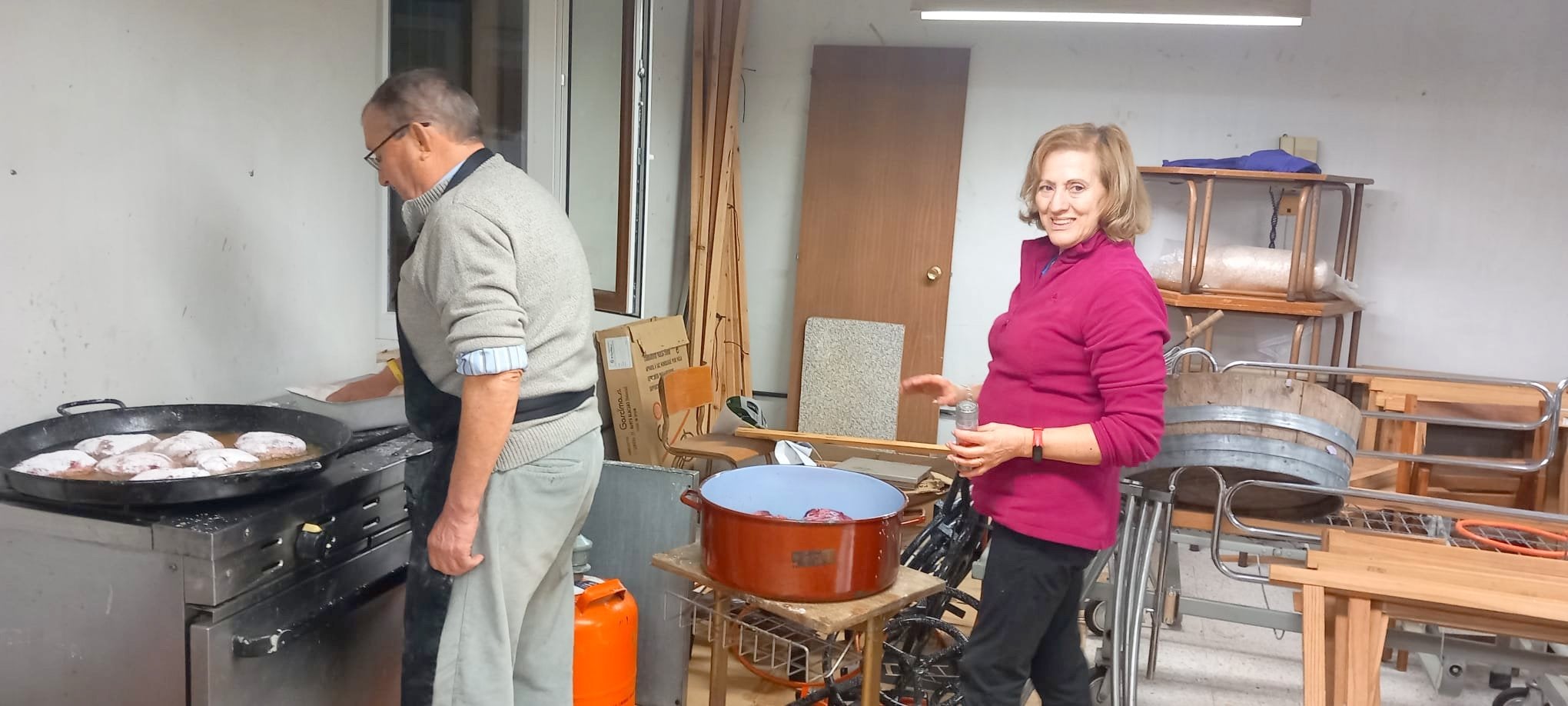 La cena de hermandad congregó a más de 150 vecinos en Castrillo de Don Juan