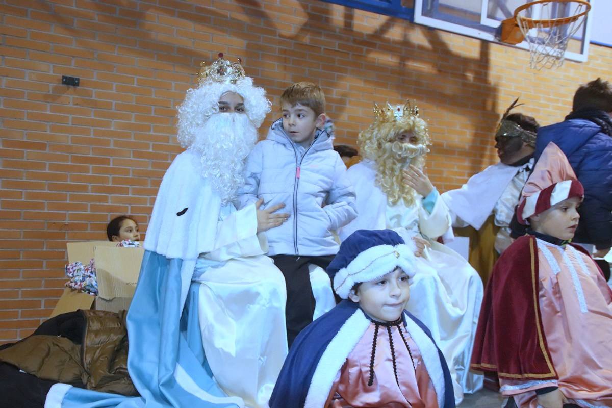 Fotos: Los Reyes Magos llenan de ilusión la provincia de Palencia