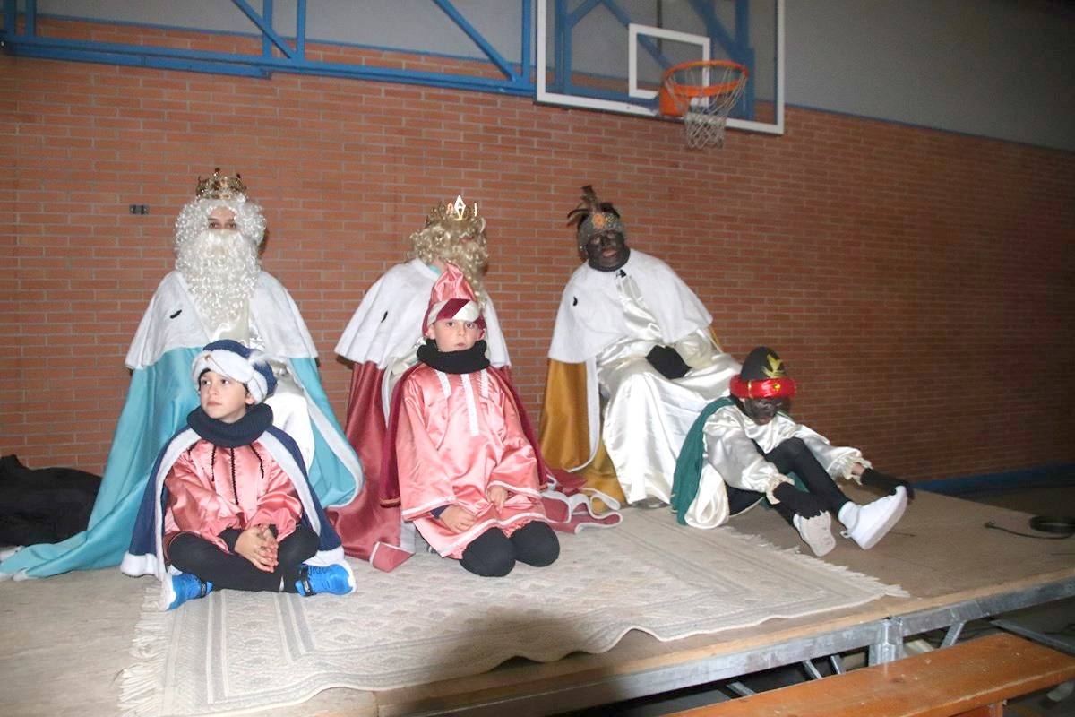 Fotos: Los Reyes Magos llenan de ilusión la provincia de Palencia