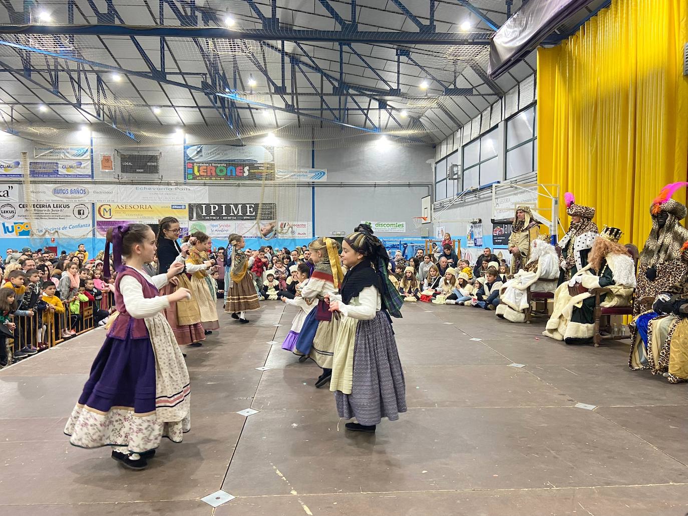 Fotos: Cabalgata de Reyes en Venta de Baños